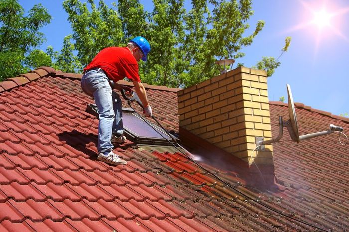 Best time of year to remove moss from roof